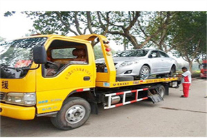 肇庆附近24小时汽车拖车服务热线
